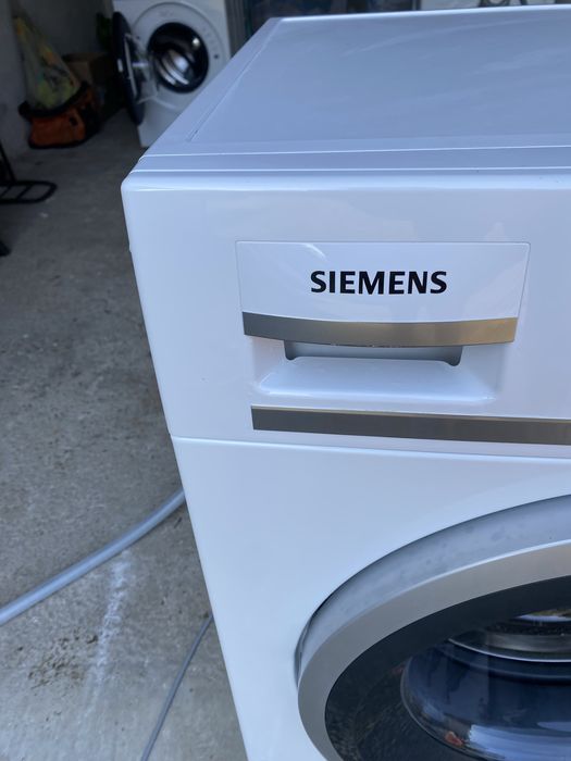 Pralka automatyczna Siemens IQ700.