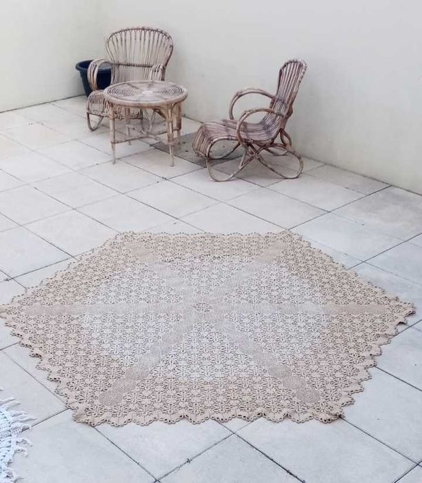 Toalhas de renda e colchas