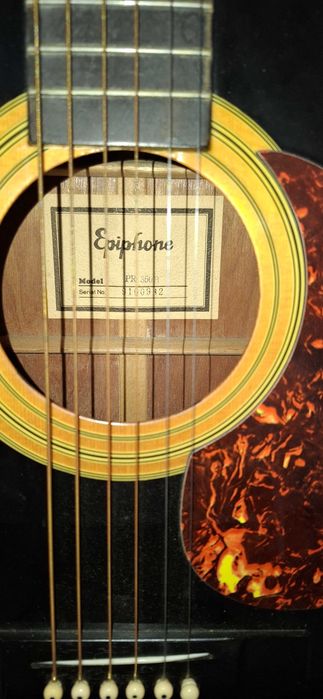 Guitarra acústica