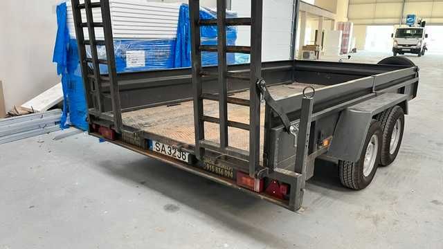 Atrelado porta máquinas de 3.5 ton