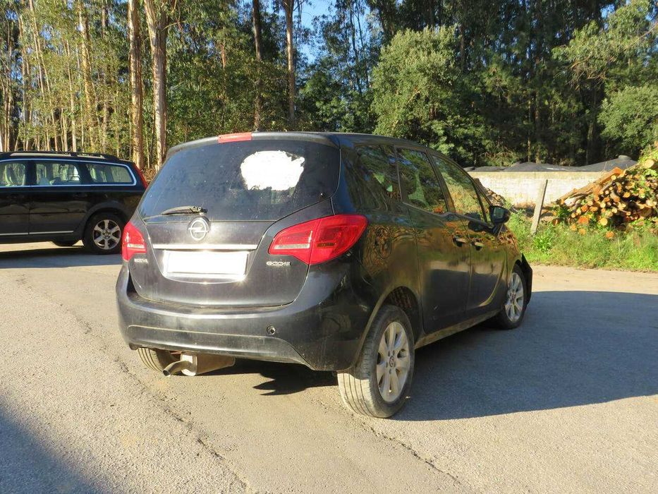 Opel Meriva 1.3CDTI de 2013 - Peças Usadas