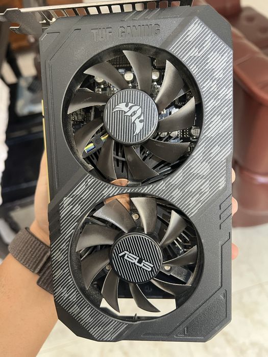 ASUS GTX 1660 TUF Gaming OC 6GB GDDR5 | Excelente Estado