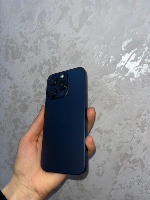 Продам айфон 15 pro на 128 Gb