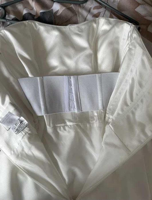 Suknia ślubna Herm's Bridal Graziano z dopinanym trenem