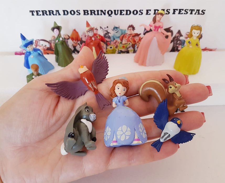 12 pcs/ Princess Sofia (Shipping Included)64309943197185123