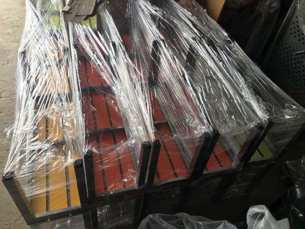 Banco balneário réguas fenólico estrutura tubo soldado pintado cinza