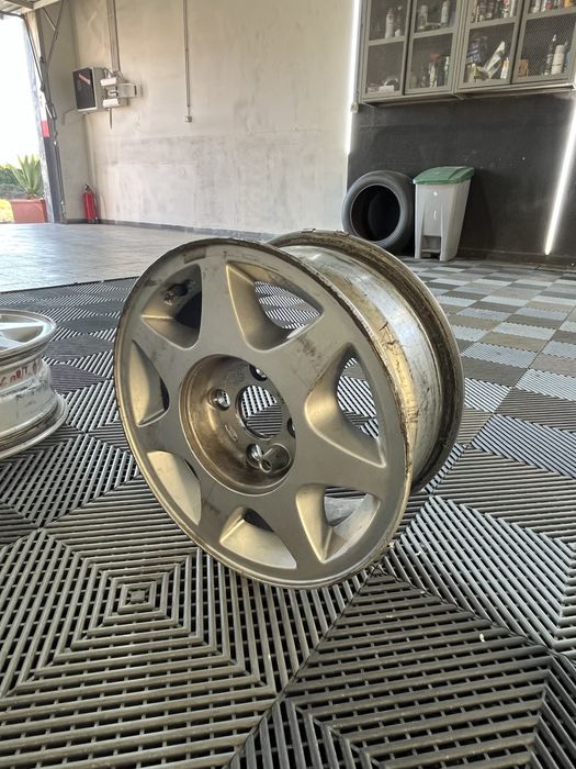 4 Jantes Originais Ford 14” – 6Jx14 H2 ET32 – Liga Leve