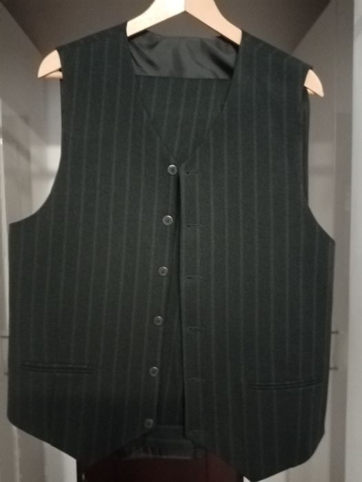 Sprzedam garnitur męski 176 cm