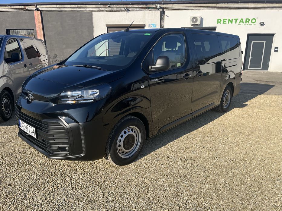 Nowa Toyota Proace Long 9 osobowa. Wypożyczalnia wynajem bus 9 osobowy