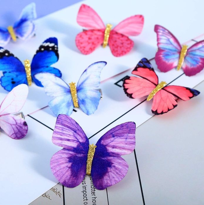 18 sztuk brokatowych spinek do włosów z motylami