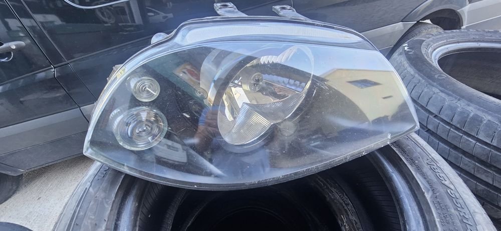 Farol seat ibiza.fundo preto
