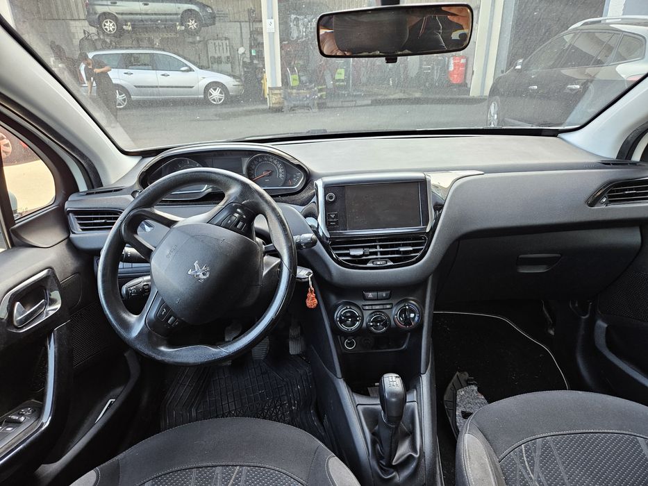 Peugeot 208 1.4 HDi de 2012 para peças