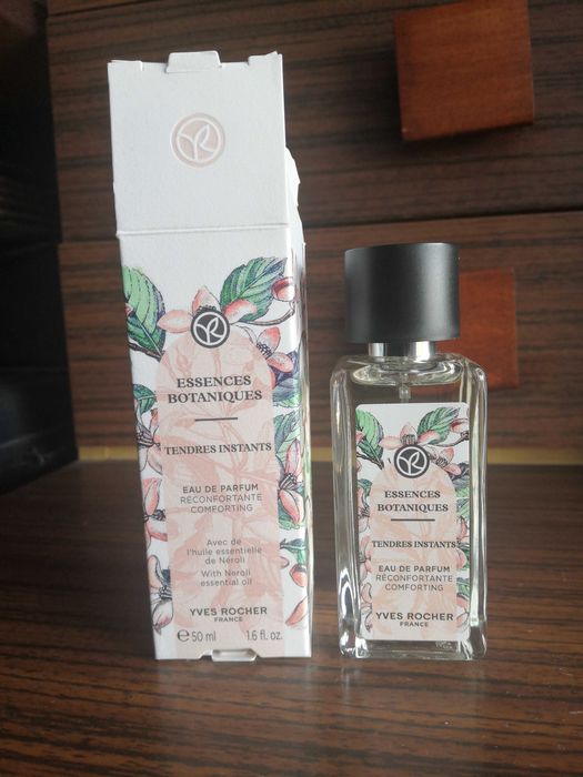 Woda perfumowana essences botaniques
