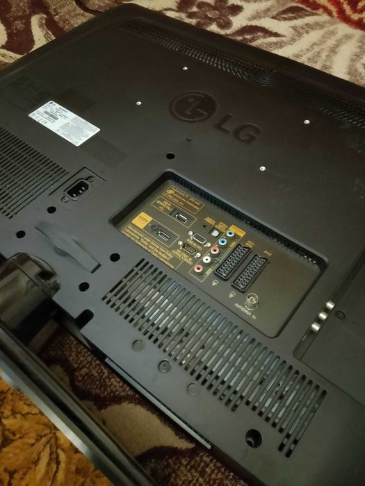 ЖК Телевизор, рабочий