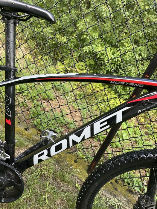 Rower Romet mustan m1