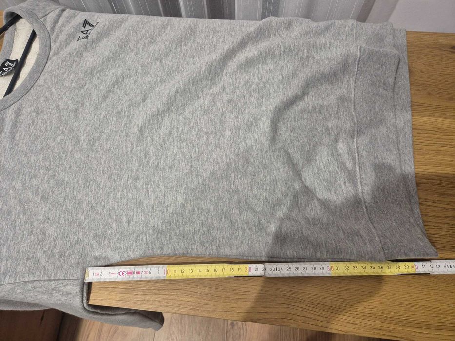 Bluza Emporio Armani EA7 bluza szara rozm. L