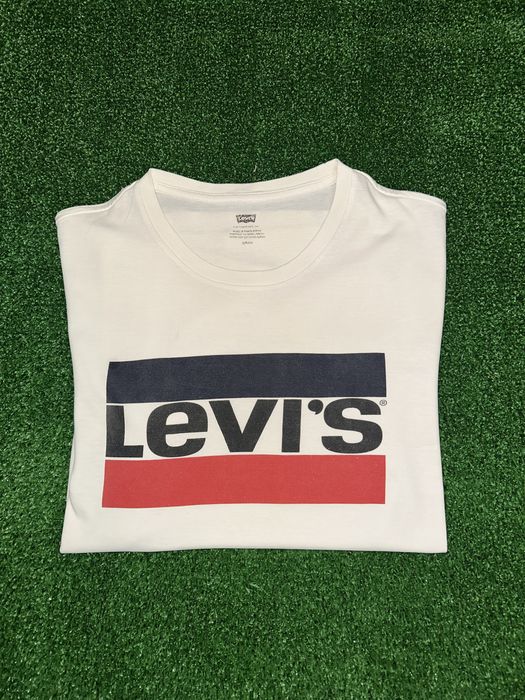 T-shirt Levi's branca com logo