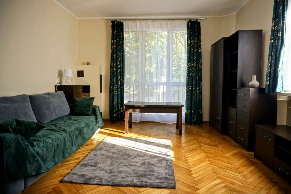 Słoneczna kawalerka 39m 1 pietro o. Manufaktury