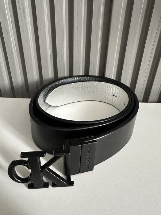 Продам ремінь Calvin Klein