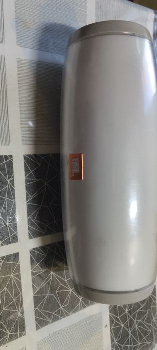 Bluetooth колонка jbl