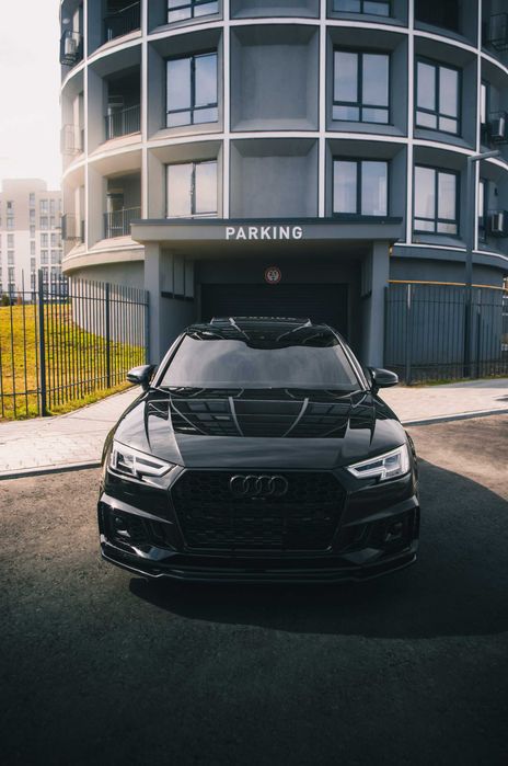 Audi A4 B9 2017 S-line Quattro