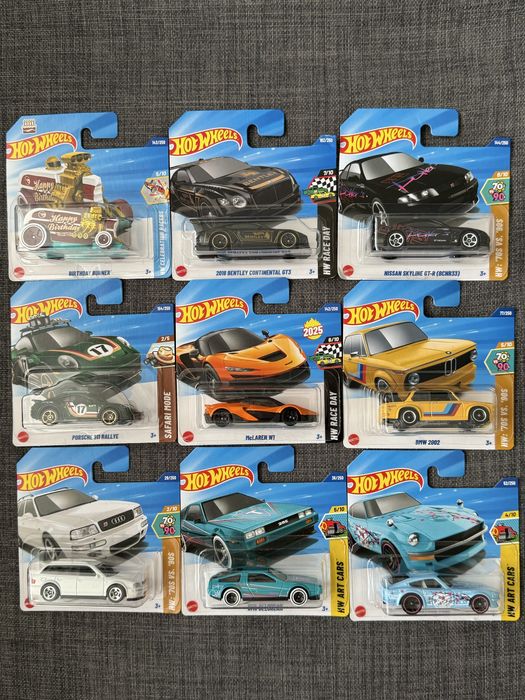 Hot Wheels zestaw 9 sztuk: TH Birthday Burner, Bentley, Skyline BMW W1