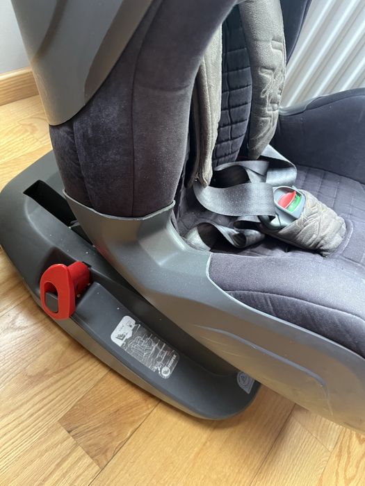 Fotelik samochodowy avionaut