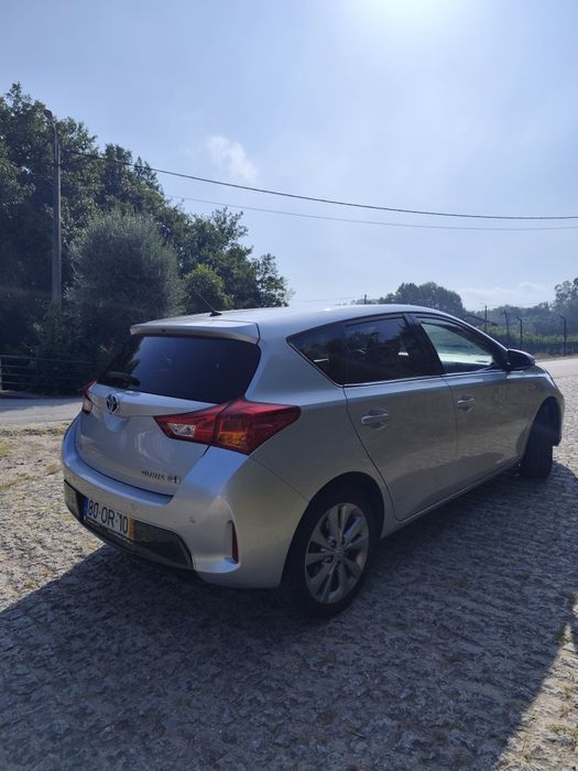 Toyota Auris Gasolina/Híbrido Top de linha