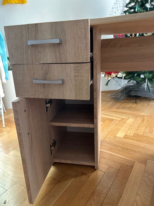 Sprzedam biurko narożne