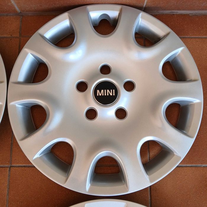 MINI COOPER MINI ONE F55 F56 14-24 Kołpaki 15'' 685417101 Komplet