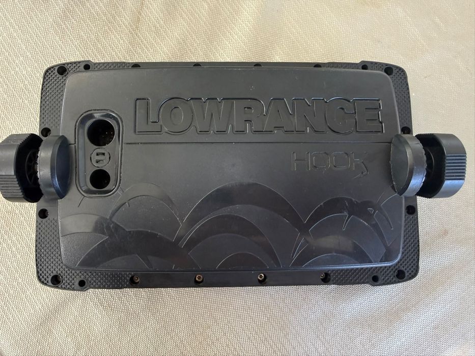 Lowrance Hook Reveal 7 TripleShot – Excelente Estado