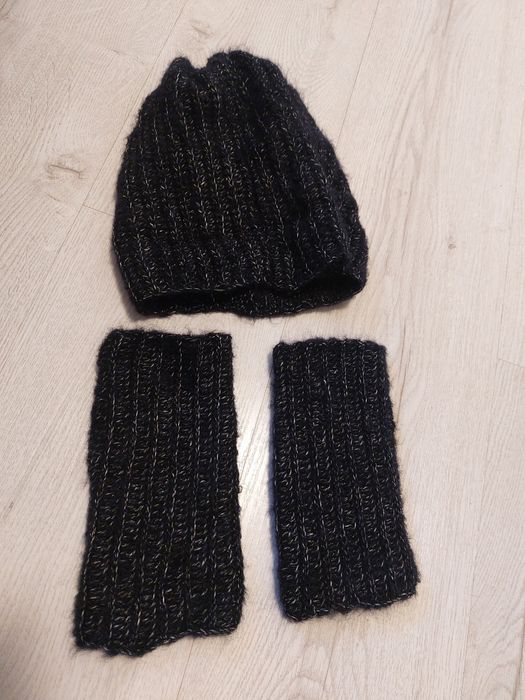 komplet czapka i mitenki handmade
