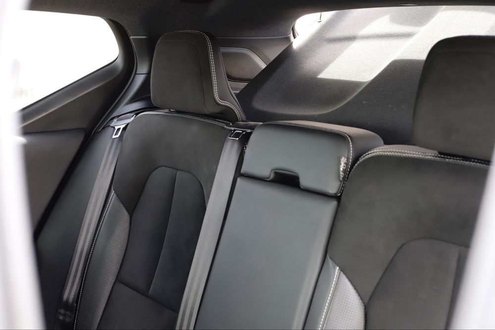 Volvo XC40 R-Design 2.0 Diesel 150 cv | Excelente Estado