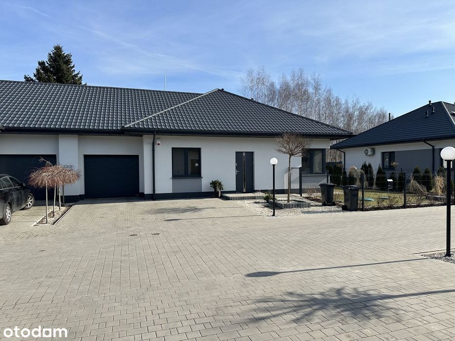 Dom parterowy w zabudowie szeregowej