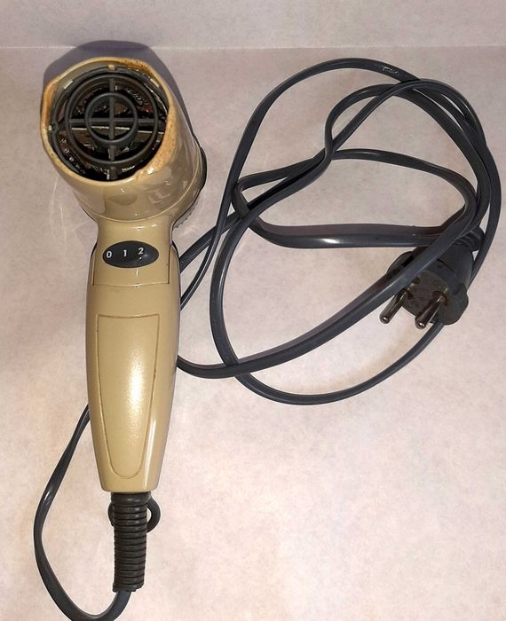 Продам Фен SIEMENS, компактный, складывающийся, дорожний, рабочий