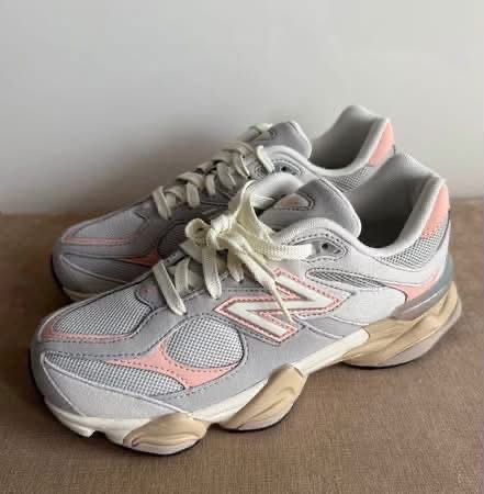New balance 9060 rozmiar 38,5