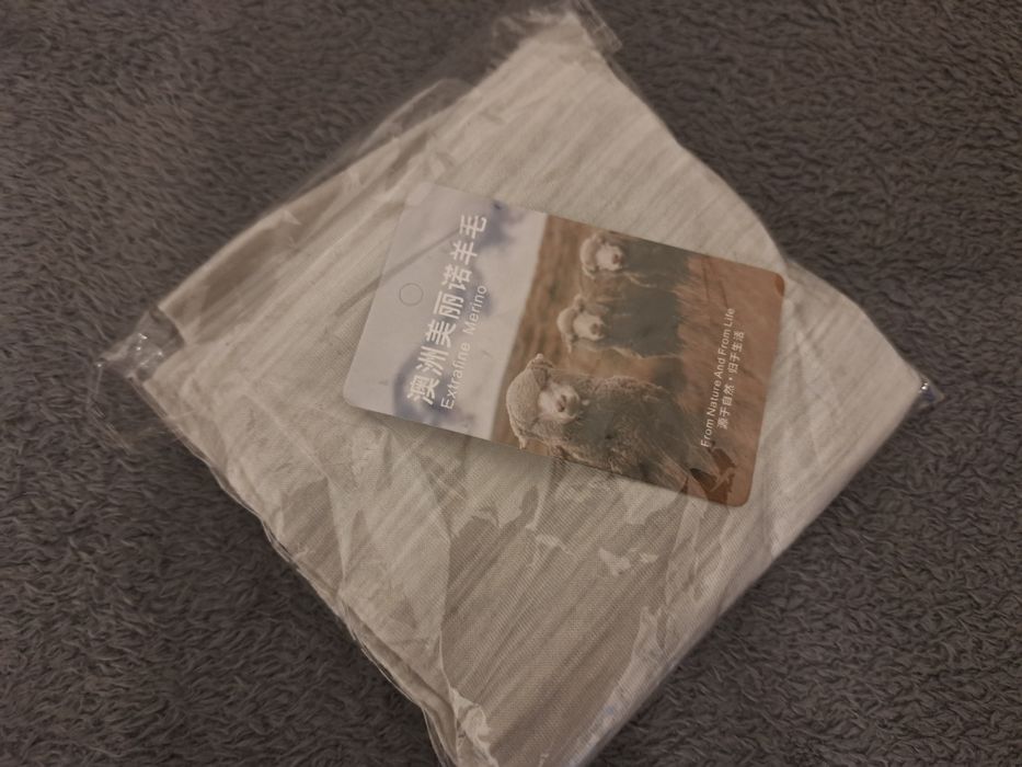 100% Merino Wełna Merynosowa Komin Bandama Jasnoszary NOWY