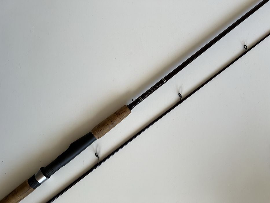 Wędka z pracowni IM6 Plus Graphite by Pacific Bay 260cm 10-35g