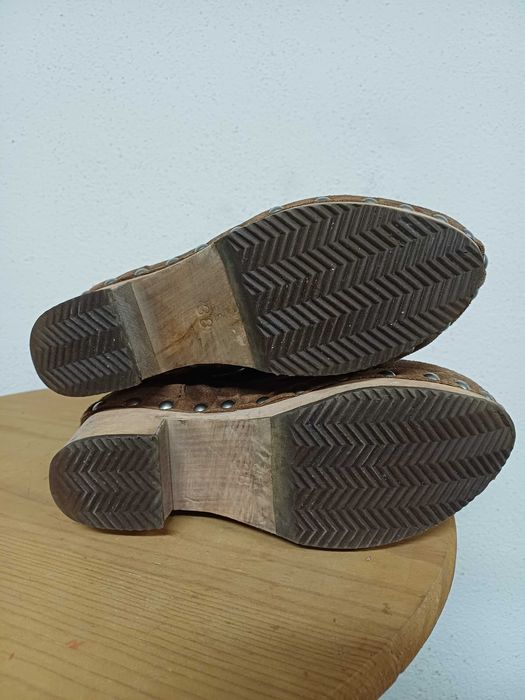 Botas de Cano Alto da Marca Xuz, como novas