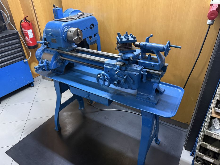 Torno Mecânico para venda em bom estado