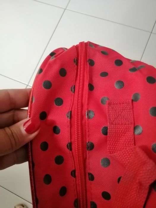 Mochila minne+base secretaria+saco de piscina+relógios