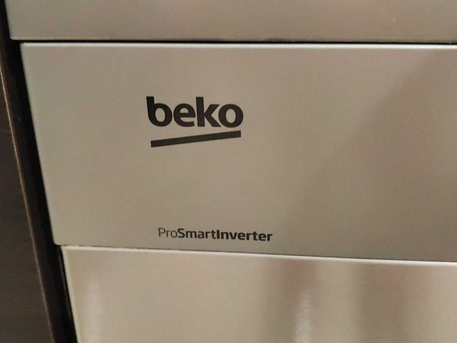 Máquina de Lavar Loiça Beko DFN 2843 X 14 Conjuntos