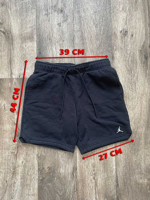Чорні шорти Jordan