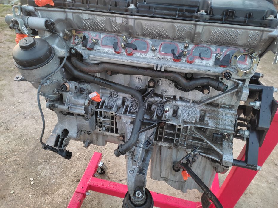 Silnik m54b22 2.2 BMW E60 słupek