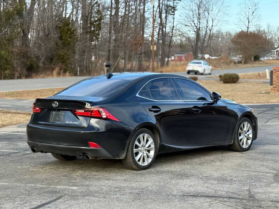 Lexus IS 250      2015
