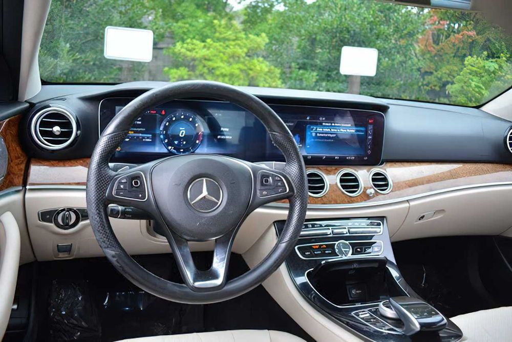 Mercedes-Benz E-Class E 300      2018