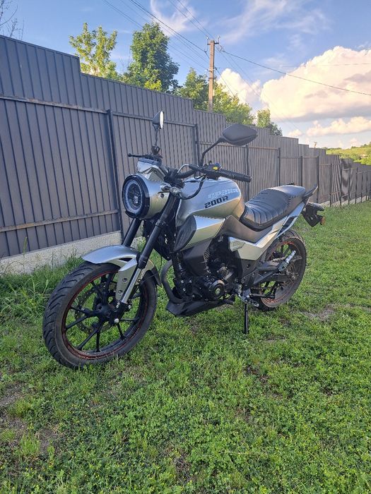 Spark sp 200 r33
