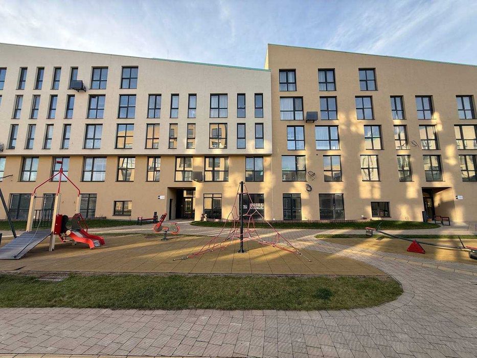 Продаж 2 кім. квартири вул. Богдана Хмельницького