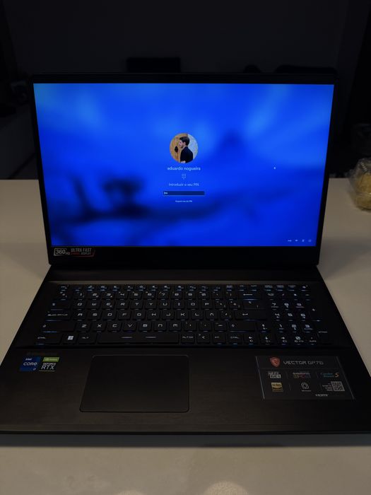 Portatil gaming i7-12700H 32GB RTX 3070Ti