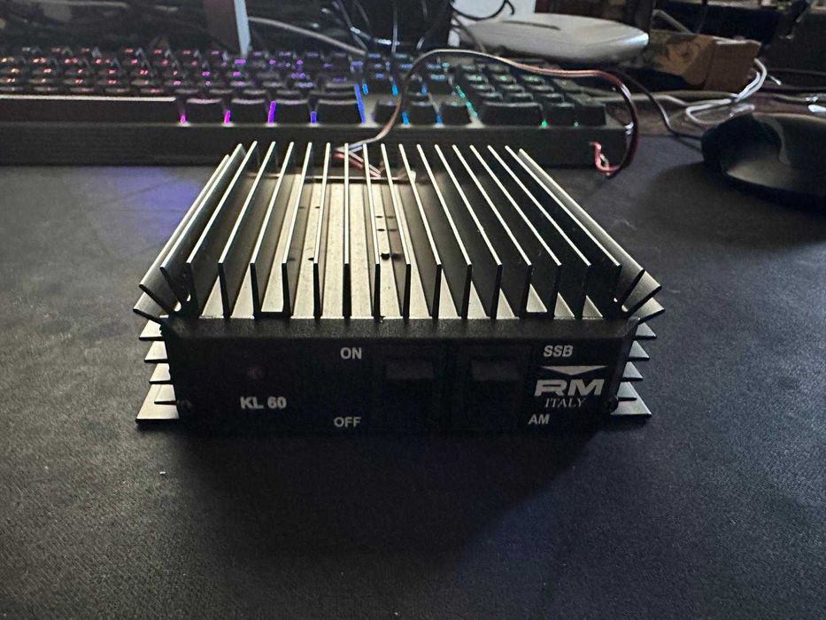 PNI RM KL60 Amplificador Linear 26-30 MHz